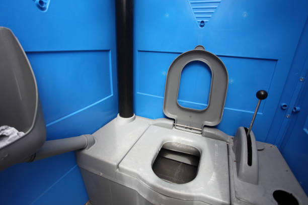 Best Portable restroom trailer rental  in Lake Lotawana, MO